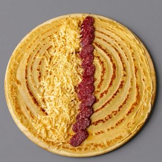 Палачинка с луканка и кашкавал (40см/220г)