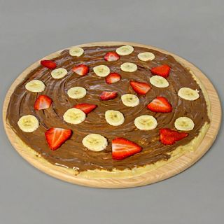Палачинка с Нутела,ягоди и банан (40см/300г)