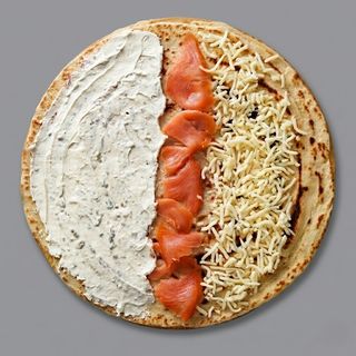 Палачинка със сьомга (40см/250г)