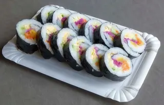 Вегетариански кимбап (300г)