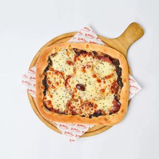 Пица Оливия (1600г)