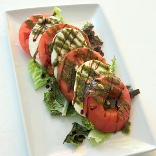 Салата Капрезе (350 г)