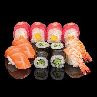 Сет нигири микс (12 бр - 305 гр)