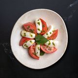 Салата Капрезе (320г)