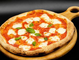 Пица Маргарита 400 гр.