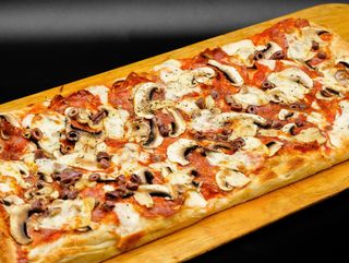 Римска Пица Вентричина Е Фунги NEW