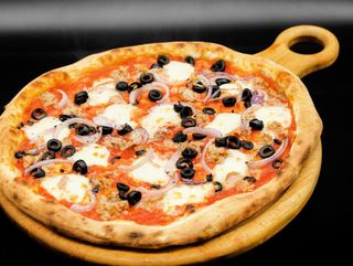 NEW-Пица с Риба Тон 450 гр.