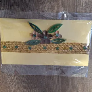 Луксозен плик за пари.
