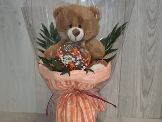 Мече в букет