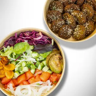 FAMILY FALAFEL BOX 