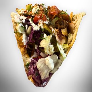 DÖNERMAN Original  Дюнерът, с който всичко започна – хрупкава питка, идеaлен баланс от месо, зеленчуци и сос.