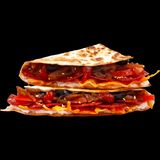 Кесадия Луканка и кашкавал (270г)