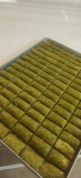 Зелена баклава с шамфъстък (100г)