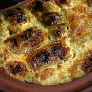 Зелеви сърми с кайма и ориз 