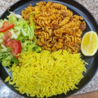  Бъряни с макарони исалати