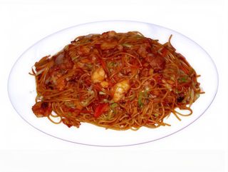 222. Спагети с телешко и зеленчуци 700г