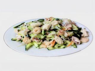 106. Салата морски дарове (400г)