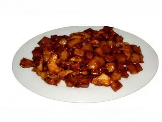 186. Пържени картофи със соев сос 700г