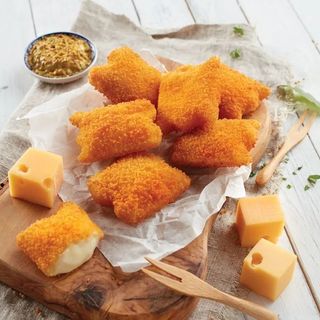 Панирано топено сирене с корнфлейкс