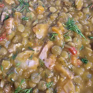 Пикантна Леща яхния с бекон  (300г)