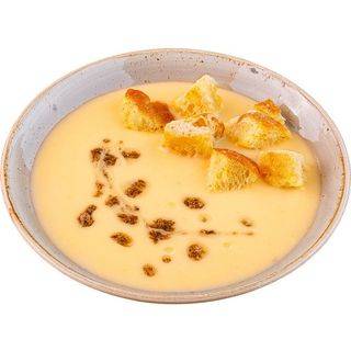 Пушена картофена крем супа с трюфел и домашни крутони (350 г)