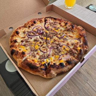 Пица Риба тон