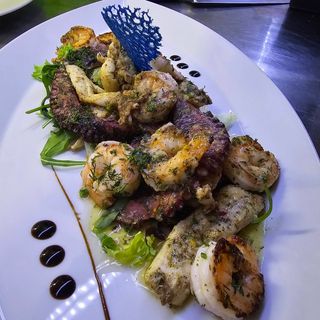 МОРСКА ТРИЛОГИЯ.