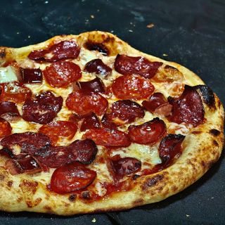 Тре салами (28см)