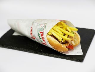 Гирос в хляб със свинско (450г)