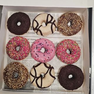 Кутия донът - 9 бр.