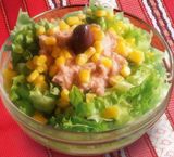 Зелена салата с риба тон (300)гр.