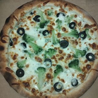 Пица Броколи