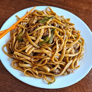 176. Супа пилешко месо + Основно ястие(400гр)
