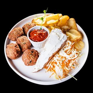 Кюфтенца „А ЛА СОЦ“