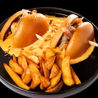 БУРГЕР В ЧЕДЪР СОС