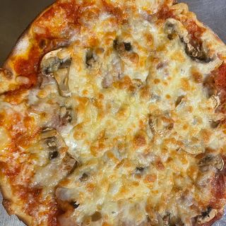 Пица пепероне малко