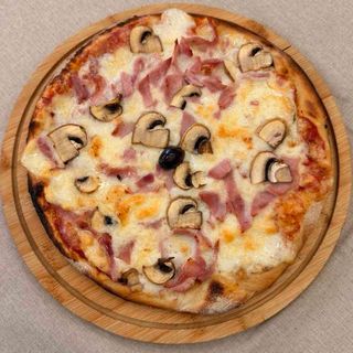 Пица Капричоза малка