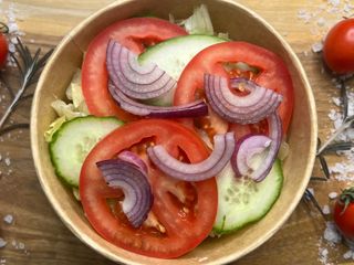 Свежа салата