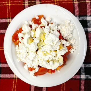 Салата Топеница (350г)