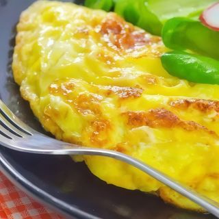 Омлет със сирене 