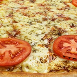 Фамилна Пица Бекони