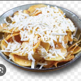 Домашни картофи със сирене