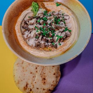 Хумус с гъби постно*