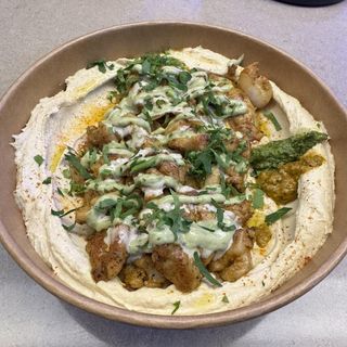 Хумус с пиле