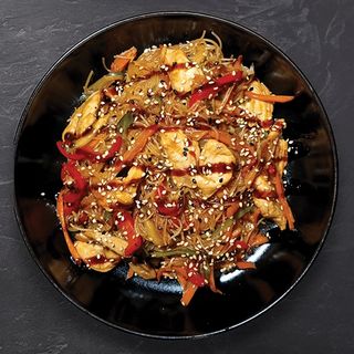 Фунчьоза с пилешко месо