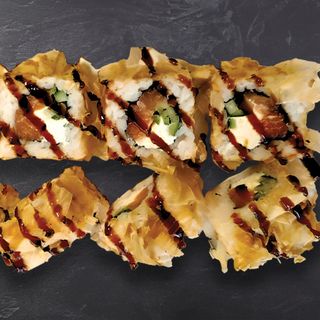 Бонито рол сьомга