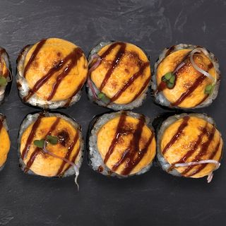 Запечен футомаки сьомга