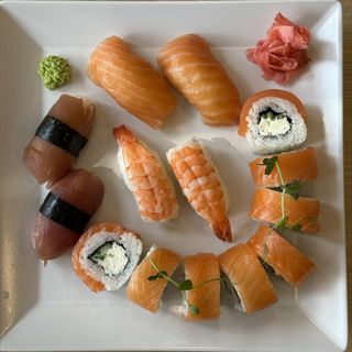 Сет за двама- 14бр/540гр