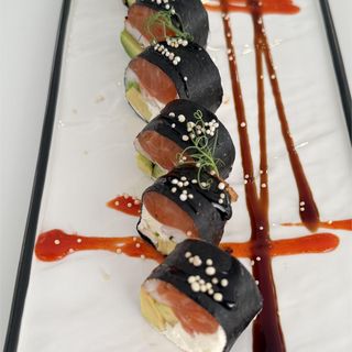 Кето рол сьомга