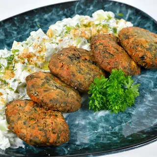 СПАНАЧЕНИ КЮФТЕТА-300гр